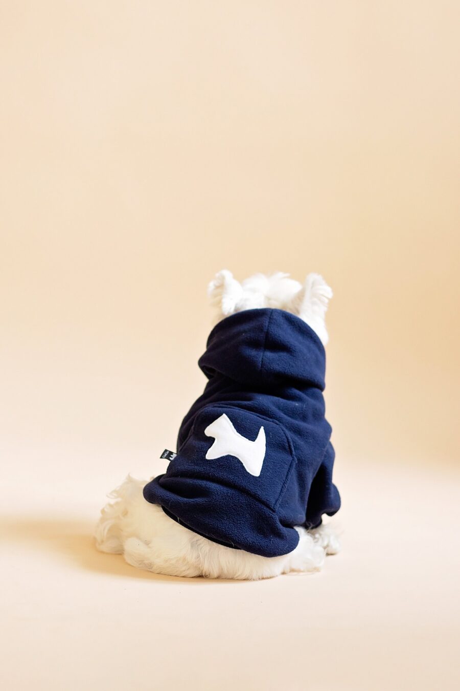 Fleece-dog-sweater-designer-dog-hoodie-winter-dog-outfit-ciuciu-bestdograincoats-scaled